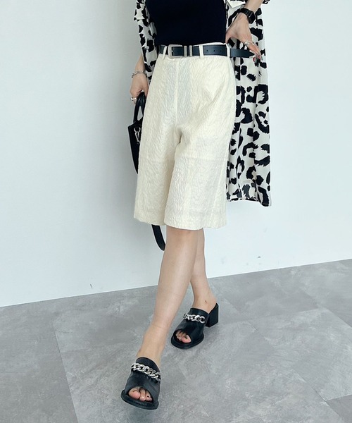 PAGEBOY(ページボーイ)の「CORE / 3Dジャガードミディアムパンツ(その他パンツ・レディース・オフホワイト/ブラック・FREE)」の5枚目の写真