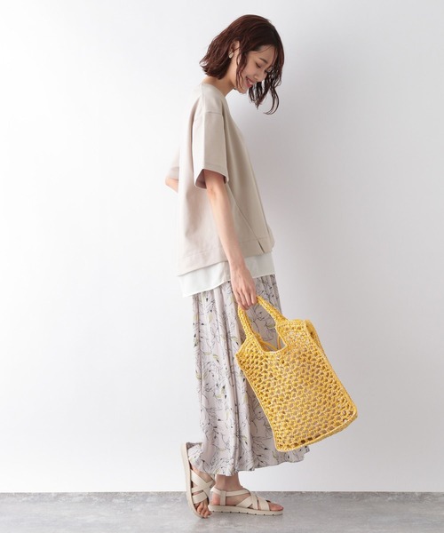 GLOBAL WORK（グローバルワーク）の「フェイクレイヤーＶネックプルオーバー/278863（Tシャツ/カットソー・レディース・ブラック/ブルー/グレイッシュベージュ・MEDIUM/LARGE）」の16枚目の写真