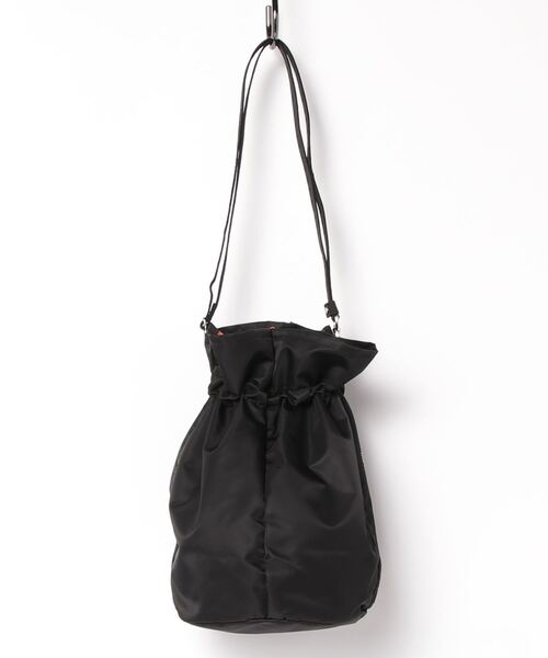 COOCO(クーコ)の「【cooco】Recylon 巾着2WAYショルダーバッグ 22531-11603(ショルダーバッグ・レディース・ブラック/ベージュ・FREE)」の3枚目の写真