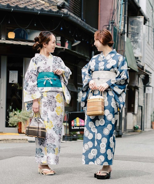 URBAN RESEARCH ROSSO(アーバンリサーチロッソ)の「抜染ゆかた 菊(浴衣・レディース・ネイビー・FREE)」の8枚目の写真