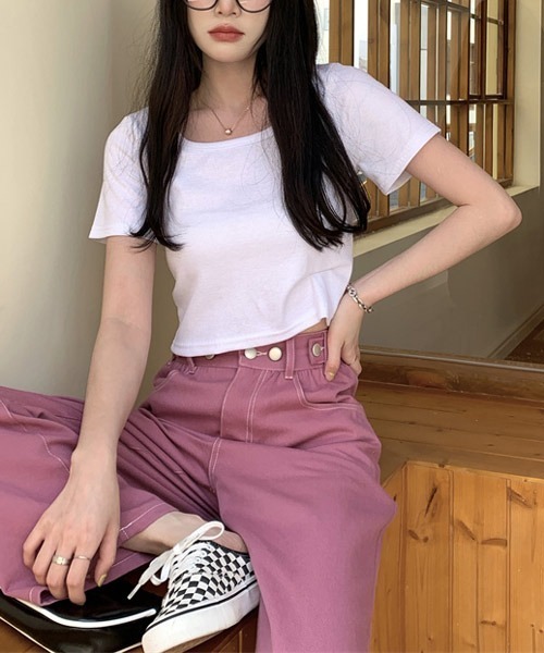 VIBGYOR Women(ヴィブジョー ウィメン)の「【KOREA SELECT】ショート丈 ラウンドネック 半袖 Tシャツ(Tシャツ/カットソー・レディース・ホワイト/ライトブルー/ブラック/パープル/グレー/ピンク/ブルー・SMALL/MEDIUM/LARGE)」の2枚目の写真