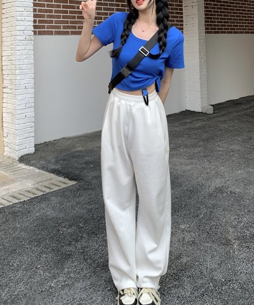 VIBGYOR Women(ヴィブジョー ウィメン)の「【KOREA SELECT】ショート丈 ラウンドネック 半袖 Tシャツ(Tシャツ/カットソー・レディース・ホワイト/ライトブルー/ブラック/パープル/グレー/ピンク/ブルー・SMALL/MEDIUM/LARGE)」の22枚目の写真