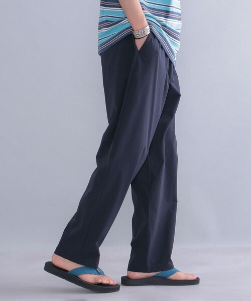 SHIPS（シップス）の「RE...SHIPS:〈撥水/ストレッチ〉ナイロン テーパード イージーパンツ（その他パンツ・メンズ・ネイビー/オリーブ・LARGE/SMALL/MEDIUM）」の6枚目の写真