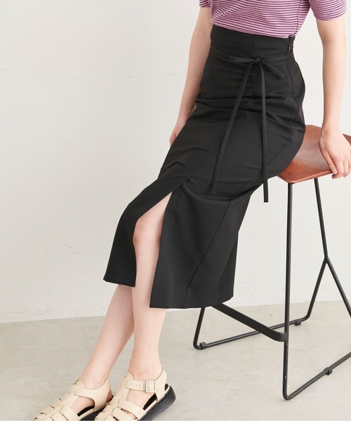 FREE'S MART（フリーズマート）の「【Sシリーズ対応】◆ドロストフロントスリットナロースカート（スカート・レディース・ブラック/ベージュ系その他/レッド・X-SMALL/SMALL/MEDIUM）」の16枚目の写真