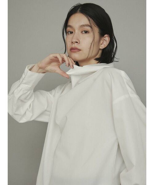 COTORICA（コトリカ）の「ハイネックブラウス（シャツ/ブラウス・レディース・チャコールグレー/ブラック/オフホワイト・FREE）」の17枚目の写真