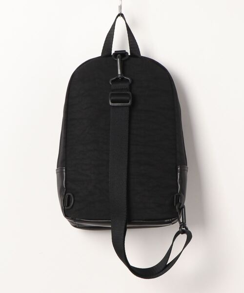 PUMA（プーマ）の「PUMA プーマ ウィメンズ プライム タイム スリング バックパック 6L（バックパック/リュック・レディース・ブラック/パープル系その他・フリー）」の7枚目の写真