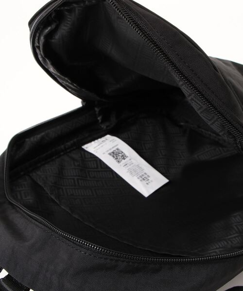 PUMA（プーマ）の「PUMA プーマ ウィメンズ プライム タイム スリング バックパック 6L（バックパック/リュック・レディース・ブラック/パープル系その他・フリー）」の6枚目の写真