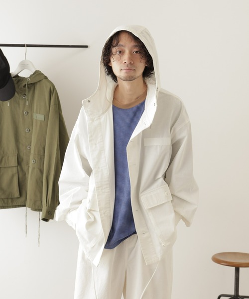 CIAOPANIC TYPY（チャオパニックティピー）の「【ユニセックス】【セットアップ対応】オーバーサイズリップストップスノーカモパーカー（ミリタリージャケット・メンズ・ホワイト/カーキ・ONE SIZE）」の7枚目の写真