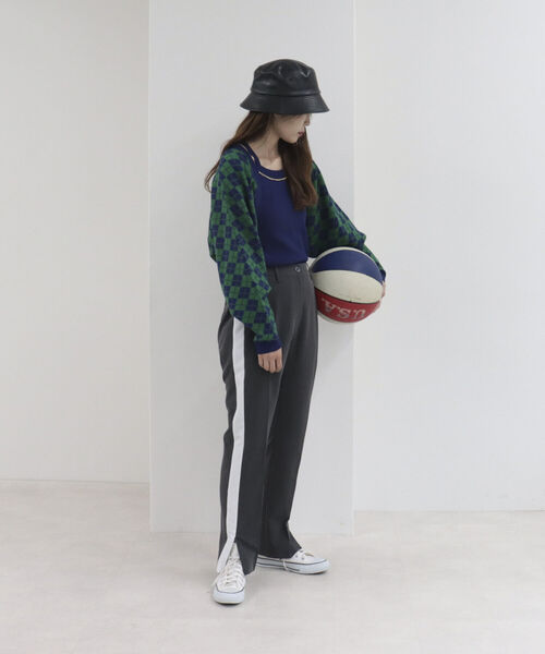 onulsoha(オヌルソハ)の「ライン入りスラックスパンツ(スラックス・レディース・グレー/ブラック・38)」の7枚目の写真