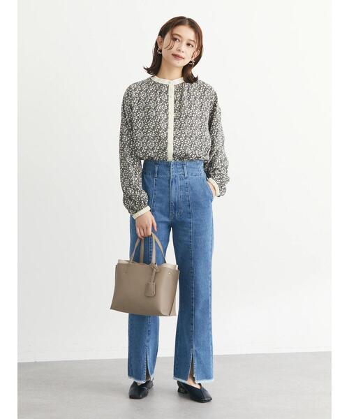 ELENCARE DUE（エレンカーレデュエ）の「・ELENCARE DUE フラワー×ピンタックブラウス（シャツ/ブラウス・レディース・ブラウン/ライトカーキ/オフホワイト/ブラック・FREE）」の10枚目の写真