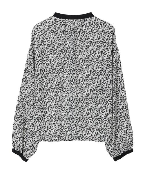 ELENCARE DUE（エレンカーレデュエ）の「・ELENCARE DUE フラワー×ピンタックブラウス（シャツ/ブラウス・レディース・ブラウン/ライトカーキ/オフホワイト/ブラック・FREE）」の21枚目の写真