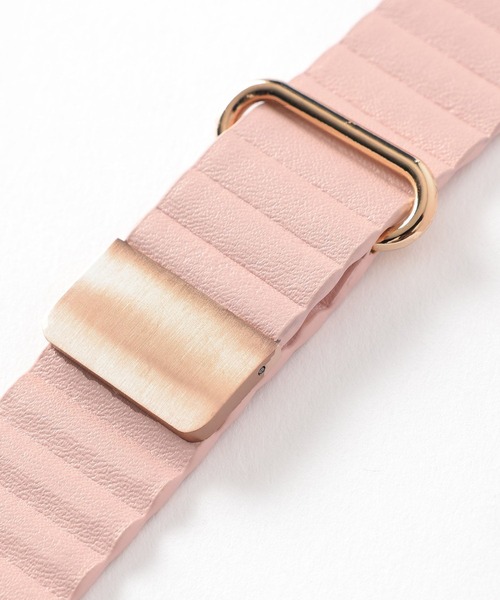 Me%(ミィパーセント)の「フェイクレザーマグネットAPPLEWATCHバンド(デジタル腕時計・レディース・ブラック/アイボリー/ブラウン/ピンク・MEDIUM/LARGE)」の20枚目の写真