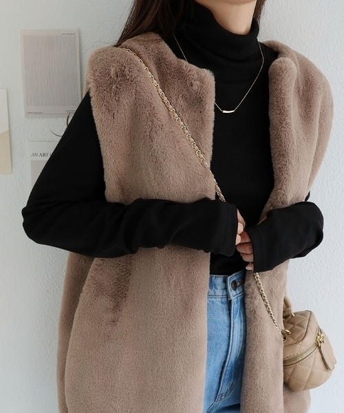 andme(アンドミー)の「吸湿発熱/抗菌防臭ジンジャーフライス指穴タートルネック長袖トップス(Tシャツ/カットソー・レディース・チャコールグレー/ブラック/オフホワイト/ピンク/オレンジ/ベージュ系その他/ライトパープル/ライム/アイボリー/ブルー・M)」の3枚目の写真