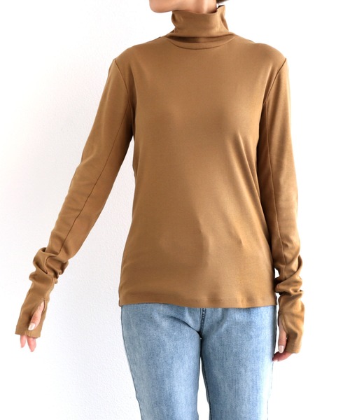 andme(アンドミー)の「吸湿発熱/抗菌防臭ジンジャーフライス指穴タートルネック長袖トップス(Tシャツ/カットソー・レディース・チャコールグレー/ブラック/オフホワイト/ピンク/オレンジ/ベージュ系その他/ライトパープル/ライム/アイボリー/ブルー・M)」の22枚目の写真