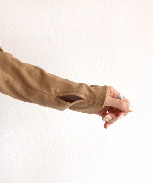 andme(アンドミー)の「吸湿発熱/抗菌防臭ジンジャーフライス指穴タートルネック長袖トップス(Tシャツ/カットソー・レディース・チャコールグレー/ブラック/オフホワイト/ピンク/オレンジ/ベージュ系その他/ライトパープル/ライム/アイボリー/ブルー・M)」の20枚目の写真