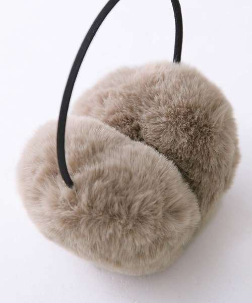 osharewalker（オシャレウォーカー）の「『シンプルフェイクファーイヤーマフ』（イヤーマフ・レディース・ブラウン系その他2/ブラック/グレイッシュベージュ・FREE）」の9枚目の写真