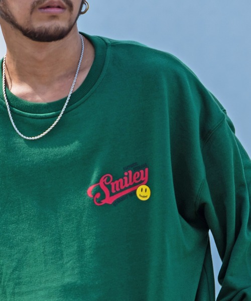 SMILEY FACE(スマイリーフェイス)の「『SMILEY FACE/スマイリーフェイス』ロゴワッペンスマイリー裏毛トレーナー(スウェット・メンズ・マスタード/グリーン/ホワイト・L/M)」の14枚目の写真