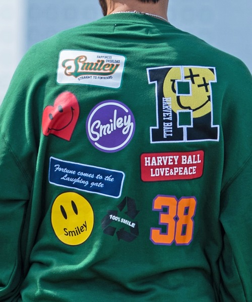 SMILEY FACE(スマイリーフェイス)の「『SMILEY FACE/スマイリーフェイス』ロゴワッペンスマイリー裏毛トレーナー(スウェット・メンズ・マスタード/グリーン/ホワイト・L/M)」の17枚目の写真