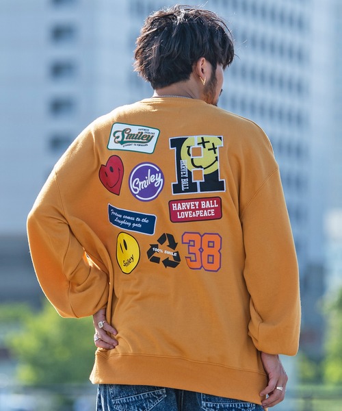 SMILEY FACE(スマイリーフェイス)の「『SMILEY FACE/スマイリーフェイス』ロゴワッペンスマイリー裏毛トレーナー(スウェット・メンズ・マスタード/グリーン/ホワイト・L/M)」の20枚目の写真