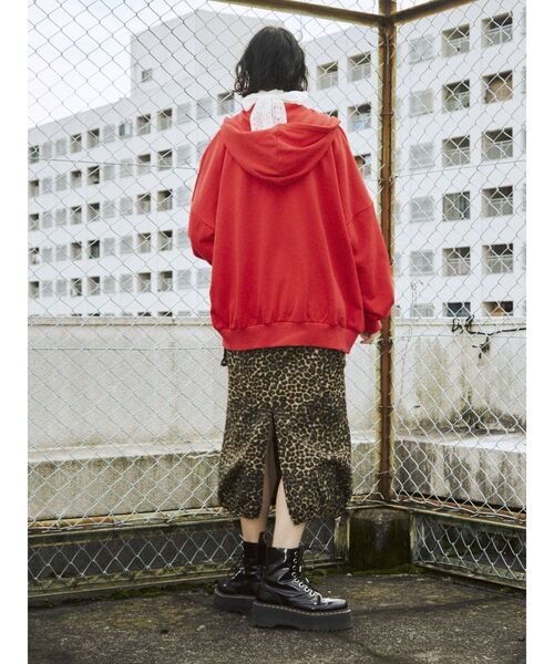 jouetie（ジュエティ）の「フルジップルーズロゴフーディ（パーカー・レディース・ブルー/レッド/ブラック・MEDIUM）」の9枚目の写真