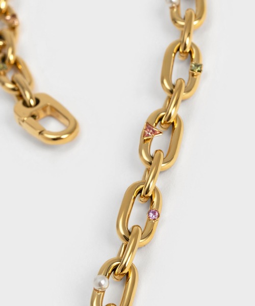 CHARLES & KEITH（チャールズ & キース）の「チェーンリンク マティーニネックレス（ネックレス・レディース・ゴールド系その他/アイボリー/ライラック・FREE）」の4枚目の写真