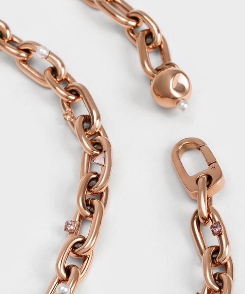 CHARLES & KEITH（チャールズ & キース）の「チェーンリンク マティーニネックレス（ネックレス・レディース・ゴールド系その他/アイボリー/ライラック・FREE）」の10枚目の写真