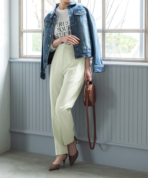 ハイウエストタックテーパードパンツ