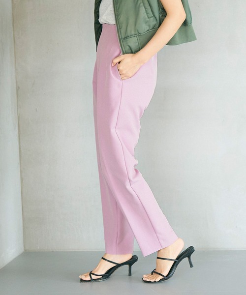 coca（coca）（コカ）の「ハイウエスト美脚ストレッチテーパードパンツ（スラックス・レディース・アイボリー/ブラック/ベージュ/ライトグリーン/ライトベージュ/ダークベージュ/ダークグリーン/イエロー/グレー/ピンク/ブラウン/グレイッシュベージュ/ライトピンク・S/M/L）」の22枚目の写真