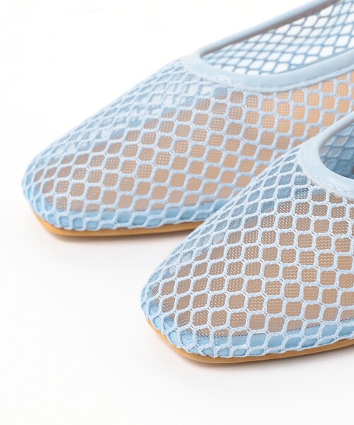 B:MING by BEAMS（ビーミングバイビームス）の「B:MING by BEAMS / メッシュ パンプス（パンプス・レディース・サックスブルー/ブラック/ホワイト・22.5/23.5/24.5）」の18枚目の写真