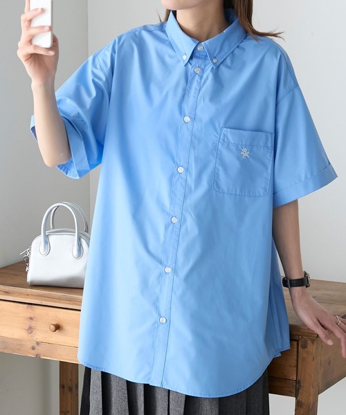 BONLECILL(ボンルシール)の「ビッグシルエット アソートワンポイント刺繍ボタンダウン半袖シャツ(シャツ/ブラウス・レディース・ライトピンク/オフホワイト/ライトイエロー/ネイビー系/ブラック系/サックスブルー/グレー系/ブルー・FREE)」の5枚目の写真