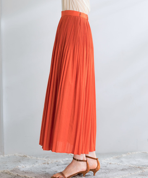 URBAN RESEARCH ROSSO WOMEN（アーバンリサーチ　ロッソ）の「ランダムプリーツスカート（スカート・レディース・ブルー/オフホワイト/オレンジ・FREE）」の18枚目の写真