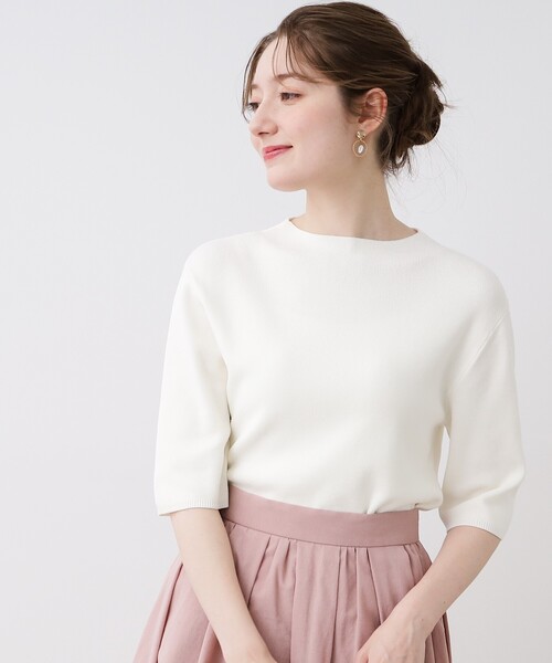 couture brooch(クチュールブローチ)の「◆【新色追加!ひとさじの甘さを足す】バックフェイクパール5分袖ニット(ニット/セーター・レディース・ブラック/ブラウン系その他/ベビーピンク/オフホワイト/ブラック系7/グリーン系5/ベージュ系7/アイボリー系7・38/42/40)」の9枚目の写真