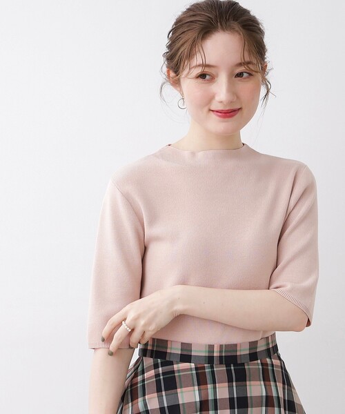 couture brooch(クチュールブローチ)の「◆【新色追加!ひとさじの甘さを足す】バックフェイクパール5分袖ニット(ニット/セーター・レディース・ブラック/ブラウン系その他/ベビーピンク/オフホワイト/ブラック系7/グリーン系5/ベージュ系7/アイボリー系7・38/42/40)」の21枚目の写真