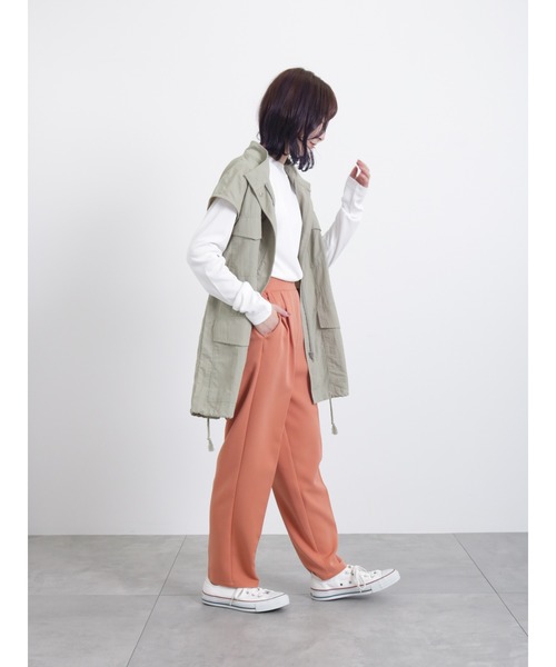 Samansa Mos2 blue（サマンサモスモスブルー）の「モックネックリブプルオーバー（Tシャツ/カットソー・レディース・オフホワイト/ブラック/ライトベージュ・MEDIUM/LARGE）」の16枚目の写真