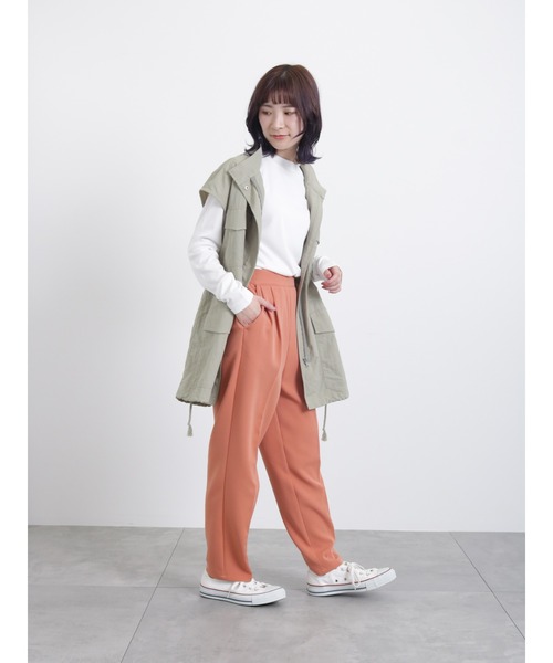 Samansa Mos2 blue（サマンサモスモスブルー）の「モックネックリブプルオーバー（Tシャツ/カットソー・レディース・オフホワイト/ブラック/ライトベージュ・MEDIUM/LARGE）」の9枚目の写真