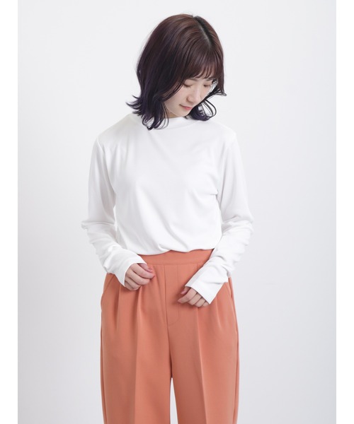 Samansa Mos2 blue（サマンサモスモスブルー）の「モックネックリブプルオーバー（Tシャツ/カットソー・レディース・オフホワイト/ブラック/ライトベージュ・MEDIUM/LARGE）」の22枚目の写真