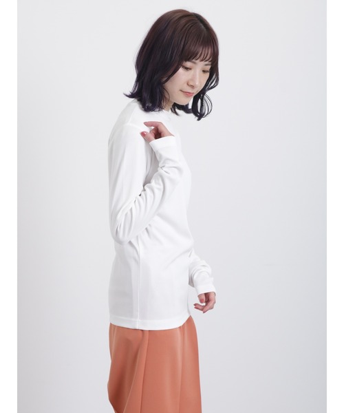 Samansa Mos2 blue（サマンサモスモスブルー）の「モックネックリブプルオーバー（Tシャツ/カットソー・レディース・オフホワイト/ブラック/ライトベージュ・MEDIUM/LARGE）」の12枚目の写真