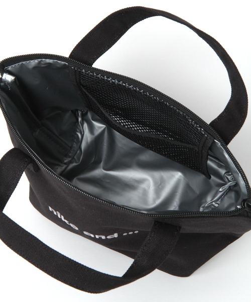 niko and...（ニコアンド）の「オリジナルニコロゴ刺繍保冷バッグ（トートバッグ・レディース・ホワイト/ブラック・0）」の8枚目の写真