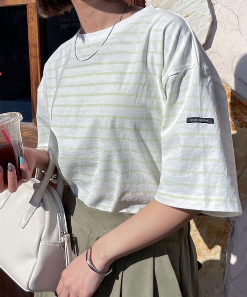 Chillfar（チルファー）の「ネームタグアソートパネルボーダーTシャツ（Tシャツ/カットソー・レディース・ホワイト×レッド/ホワイト系1/ピンク/ブラック系/ホワイト×ブラック/ホワイト系/ホワイト系4/ホワイト系5/ホワイト系2/ネイビー系1/ホワイト系3/ブラック×ホワイト/ホワイト×ブルー/ネイビー系/クリーム/グリーン系/ホワイト×ネイビー・FREE）」の10枚目の写真