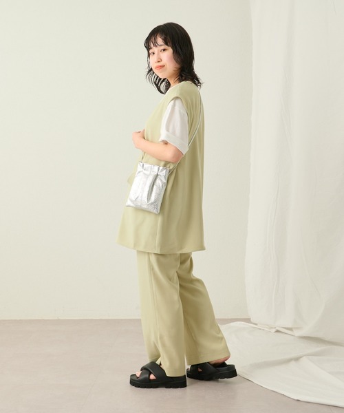 COLONY 2139（コロニートゥーワンスリーナイン）の「メタリックフェイクレザースマホショルダーバッグ（ショルダーバッグ・レディース・グリーン/ブラック/シルバー・FREE）」の18枚目の写真