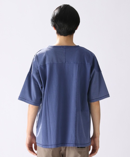 niko and...（ニコアンド）の「ピグメントフットボールTシャツ（Tシャツ/カットソー・メンズ・グリーン/イエロー/オフホワイト/ネイビー・MEDIUM/LARGE）」の8枚目の写真