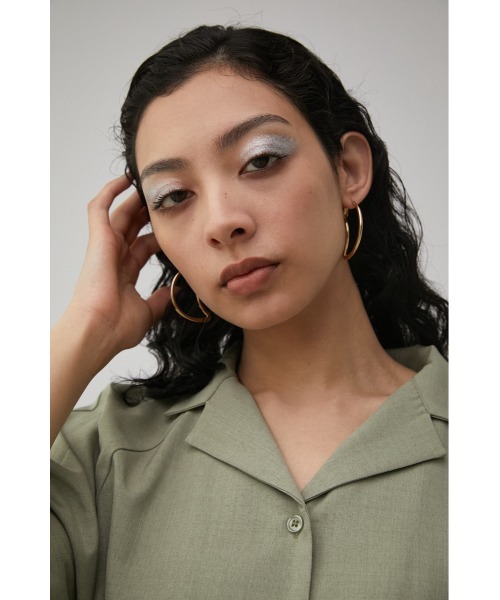 AZUL by moussy(アズールバイマウジー)の「CRESCENT MOON HOOP EARRINGS/クレセントムーンフープピアス(ピアス(両耳用)・レディース・シルバー/ゴールド系その他・FREE)」の10枚目の写真