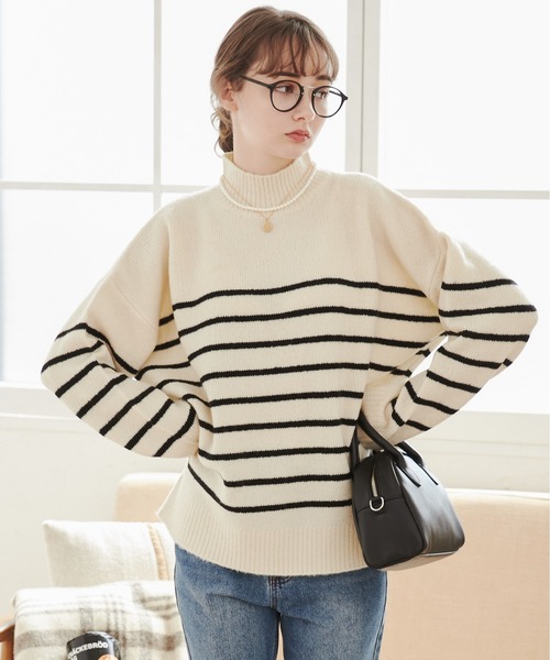 ANGIE（アンジー）の「オーバーサイズ ハイネックニット（ニット/セーター・レディース・ライトベージュ/ブラック/ブルー/ブラック系その他/杢グレー/ライム/ホワイト系その他/オレンジ/ライトグレー/サックスブルー/アイボリー・FREE）」の21枚目の写真