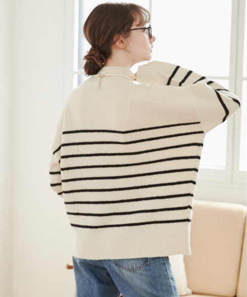 ANGIE（アンジー）の「オーバーサイズ ハイネックニット（ニット/セーター・レディース・ライトベージュ/ブラック/ブルー/ブラック系その他/杢グレー/ライム/ホワイト系その他/オレンジ/ライトグレー/サックスブルー/アイボリー・FREE）」の20枚目の写真
