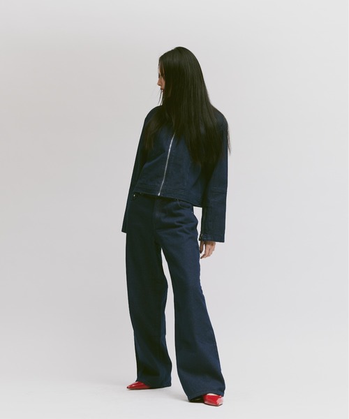 FEKETE（フェケテ）の「DENIM WIDE PANTS (SET-UP) / デニムバギーパンツ（セットアップ対応）（デニムパンツ・レディース・ブルー・SMALL/MEDIUM/LARGE）」の13枚目の写真