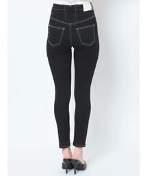 GYDA（ジェイダ）の「ハイウエスト バックレースアップデザイン