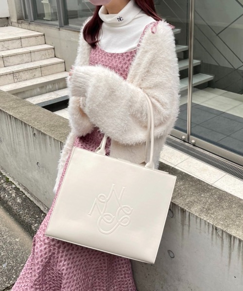 one after another NICE CLAUP(ワンアフターアナザーナイスクラップ)の「A4サイズ収納/ロゴモチーフエンボストートバッグ(トートバッグ・レディース・ベージュ/アイボリー/ブラック・FREE)」の17枚目の写真