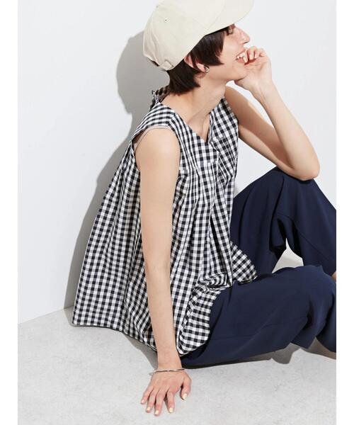 AMERICAN HOLIC（アメリカンホリック）の「Vネックタックノースリーブブラウス（シャツ/ブラウス・レディース・チェック/ブラック/カーキ・L/M）」の6枚目の写真