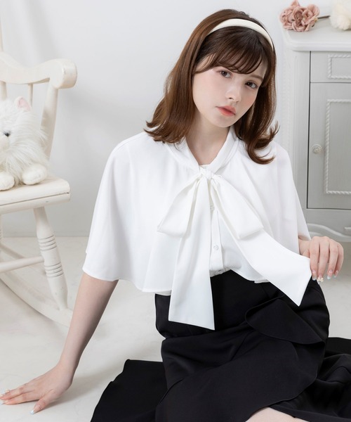 売れ筋商品お見逃しなく DearMyLoveRose（ディアマイラブローズ）の「ケープフリル トップス