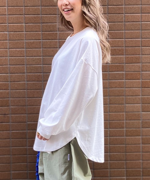 RIKKA FEMME(リッカファム)の「RIKKA FEMME/リッカファム ロンT オーバーサイズRF23FW08(Tシャツ/カットソー・レディース・ホワイト/ブラック/ベージュ・FREE)」の19枚目の写真